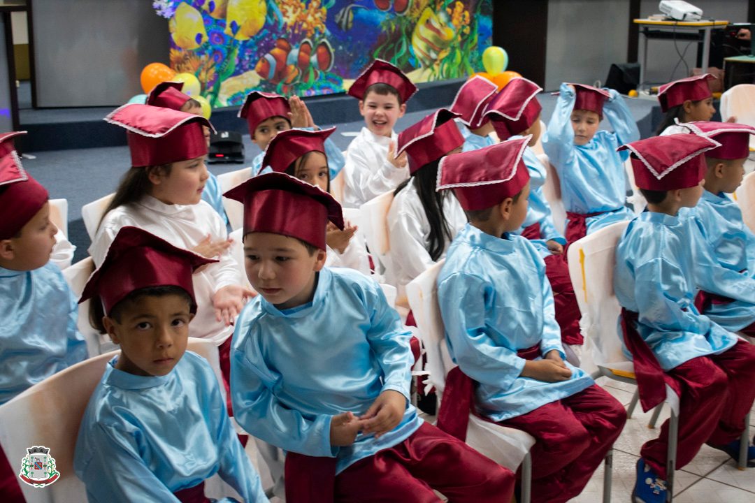 Foto - Formaturas CMEIs e Escolas Municipais