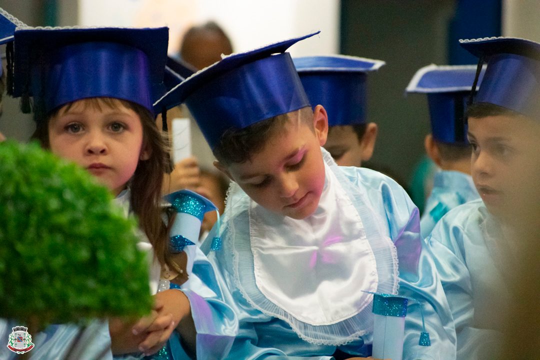 Foto - Formaturas CMEIs e Escolas Municipais