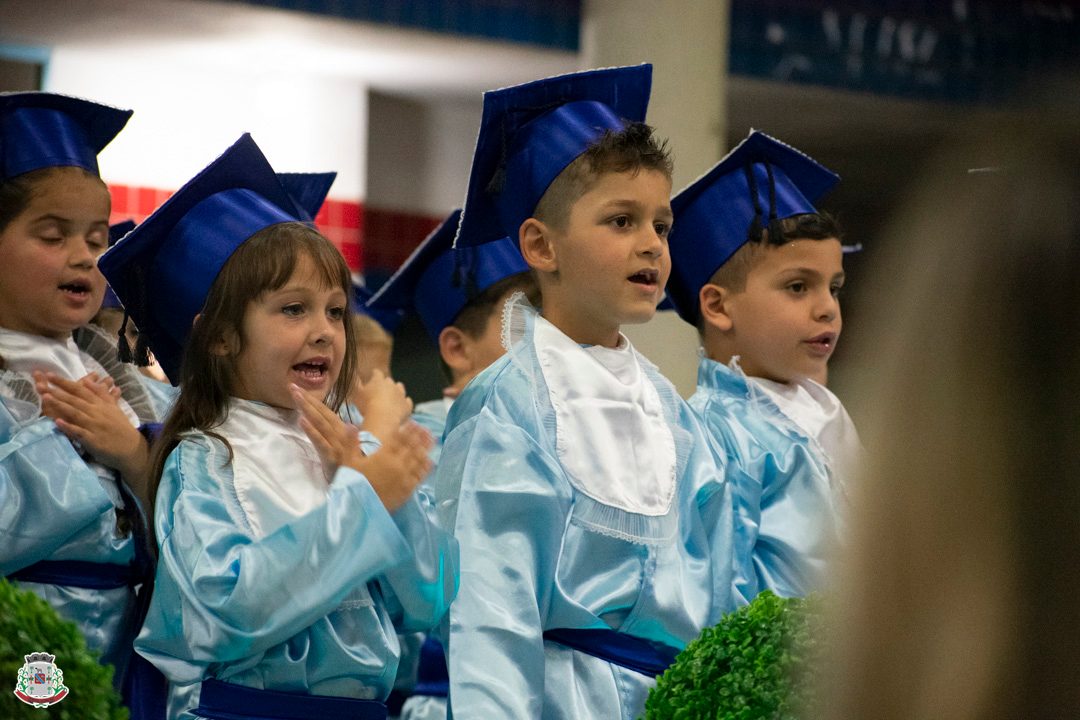 Foto - Formaturas CMEIs e Escolas Municipais