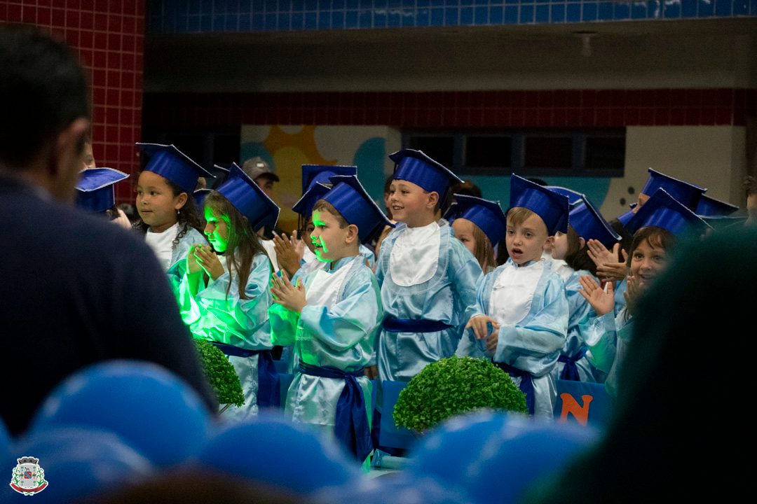 Foto - Formaturas CMEIs e Escolas Municipais