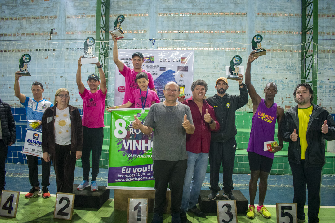 Foto - 3ª General 5K ocorreu neste domingo e reuniu atletas da região