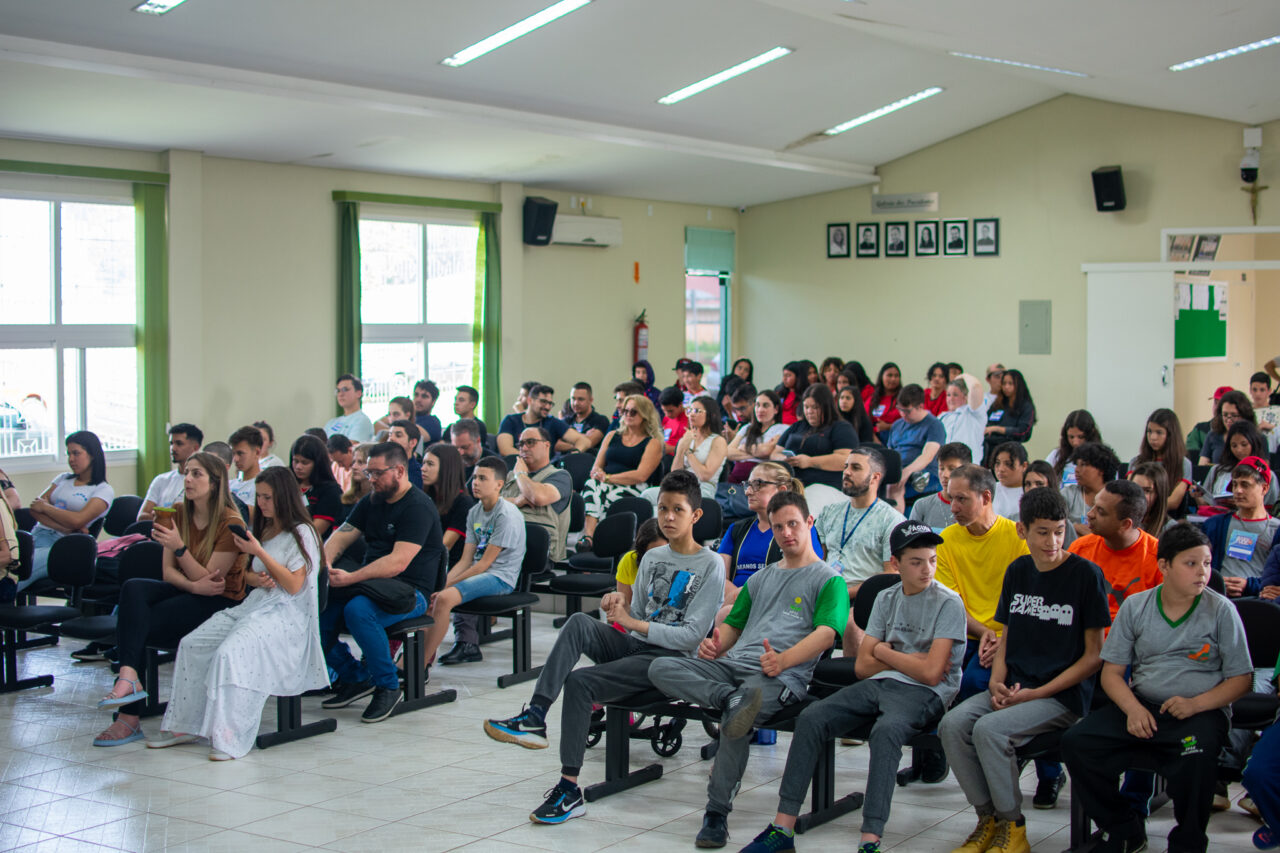 Foto - 3ª General 5K ocorreu neste domingo e reuniu atletas da região