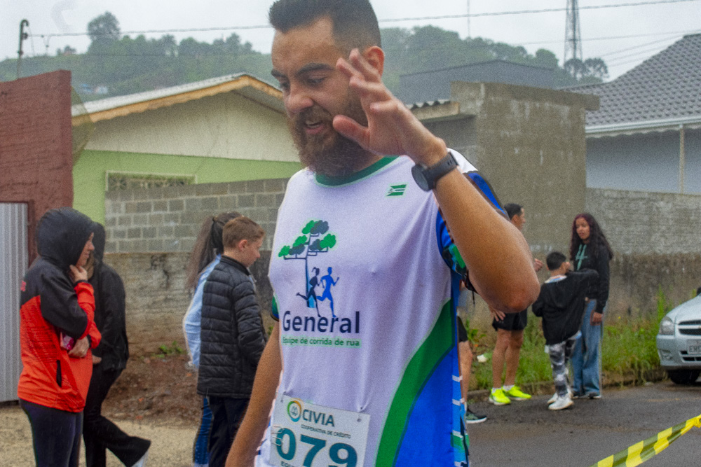 Foto - 3ª General 5K ocorreu neste domingo e reuniu atletas da região