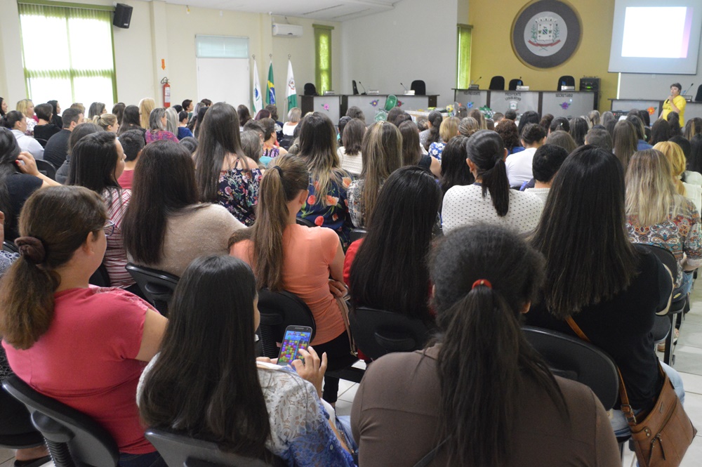 Secretaria Municipal de Educação realiza “Semana Pedagógica”