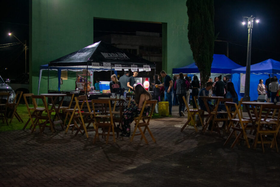 Feira da Lua tem 16ª Edição e reúne população e feirantes em General Carneiro