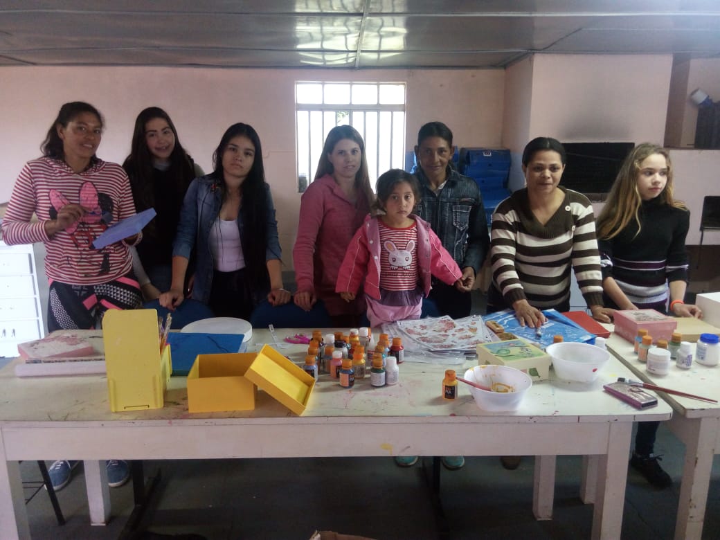 Secretaria de Assistência Social realiza curso de artesanato e corte e costura em General Carneiro