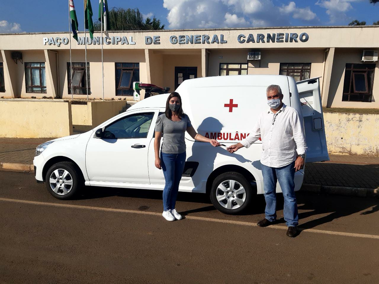 General Carneiro adquire novo veículo para Secretaria de Saúde