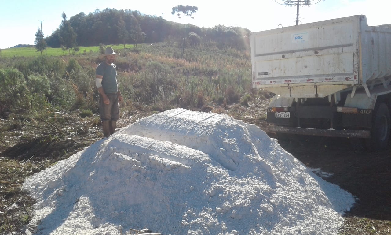 PROGRAMA “TERRA FERTIL” COMEÇA A ATENDER OS PRODUTORES RURAIS EM GENERAL CARNEIRO-PR