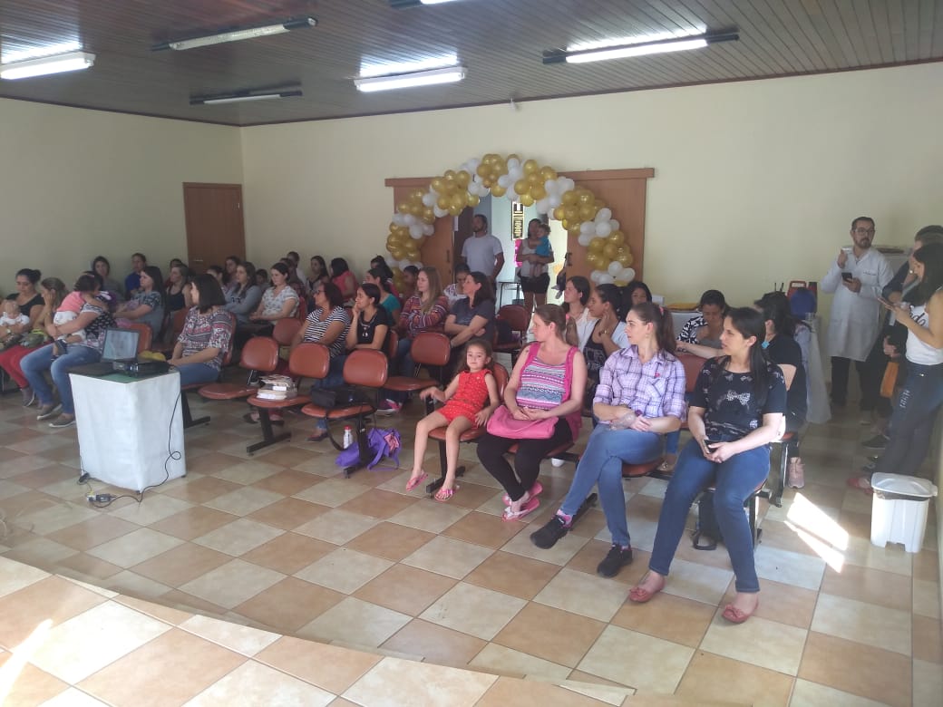 Secretaria de Saúde realiza encontro com gestantes em comemoração ao Agosto Dourado