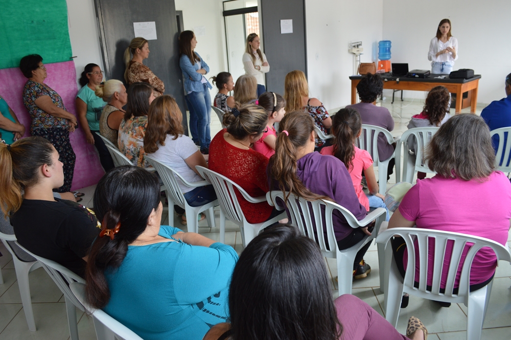 Alunos da Academia da Saúde participam de palestra em General Carneiro