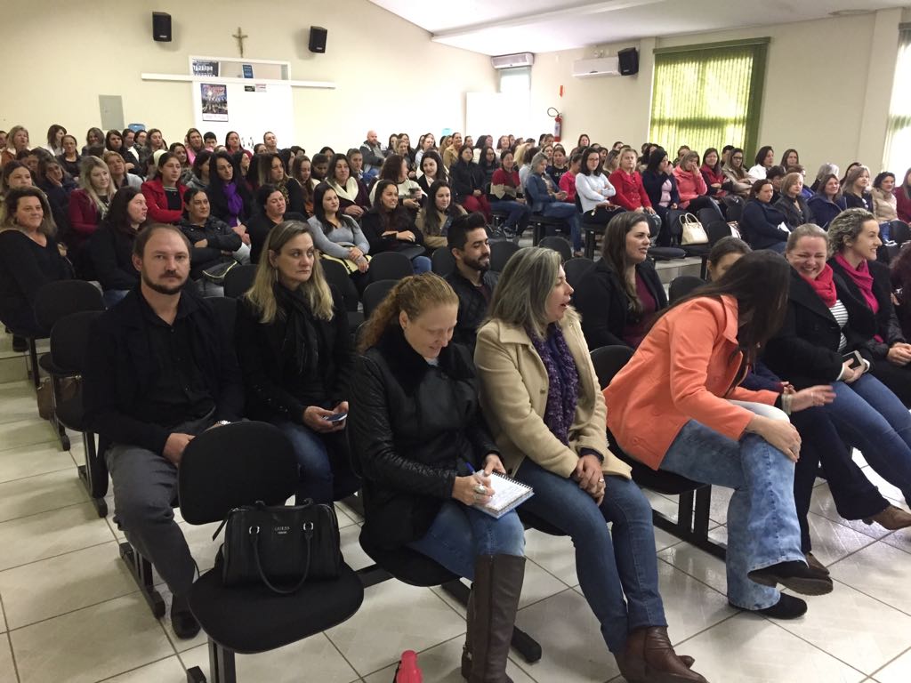 Secretaria Municipal de Educação realiza “Semana Pedagógica”.