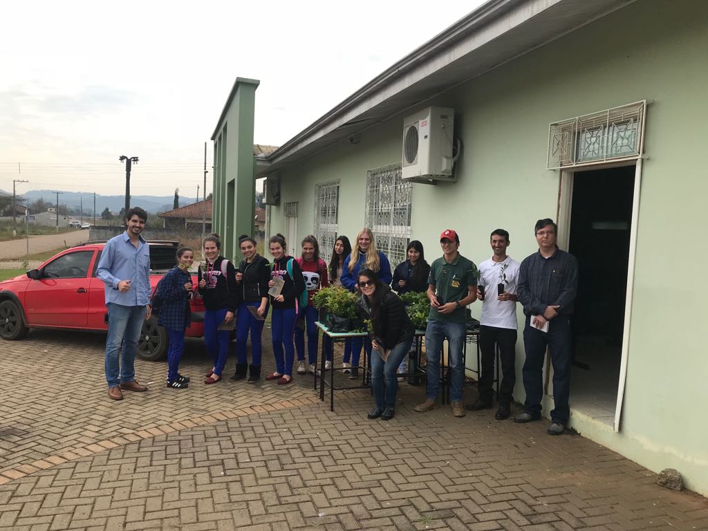 Evento em comemoração ao Dia Mundial do Meio Ambiente é realizado em General Carneiro