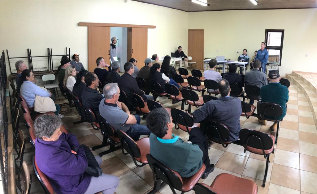 Reunião do Conselho Municipal de Desenvolvimento Rural (CMDR) é realizada em General Carneiro