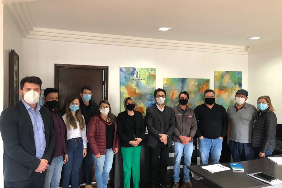 Representantes do Fomento Paraná visitam General Carneiro e debatem sobre incentivo aos empreendedores