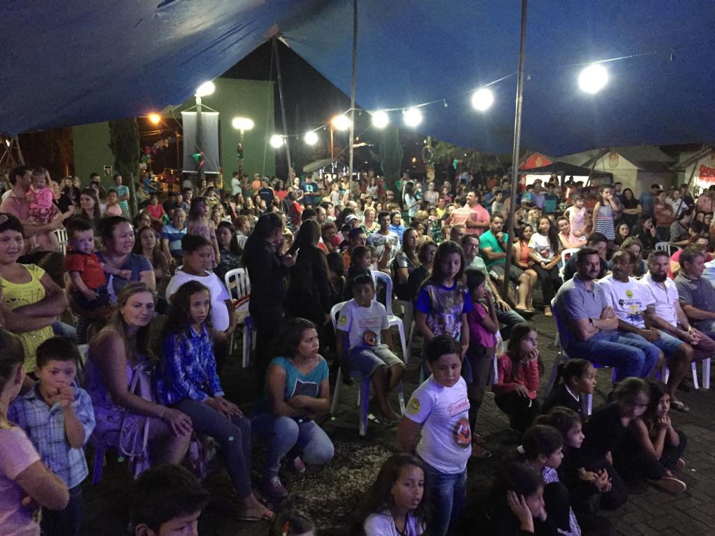 General Carneiro realiza abertura oficial do Natal Mágico 2018