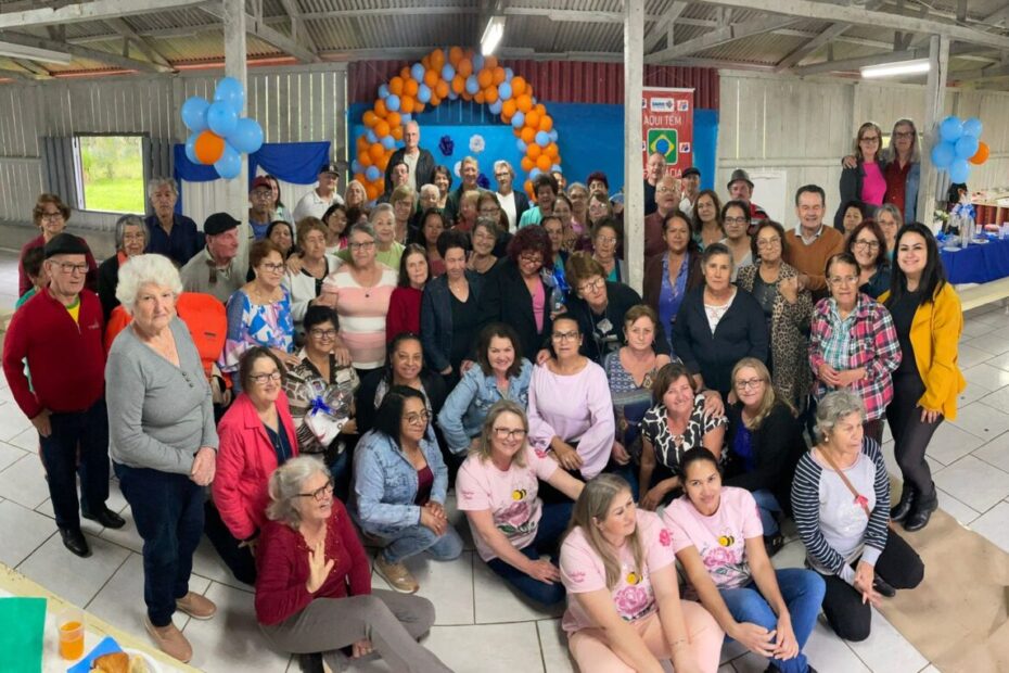 Melhor Idade celebra Dia do Idoso com Chá Bingo e muita alegria em General Carneiro