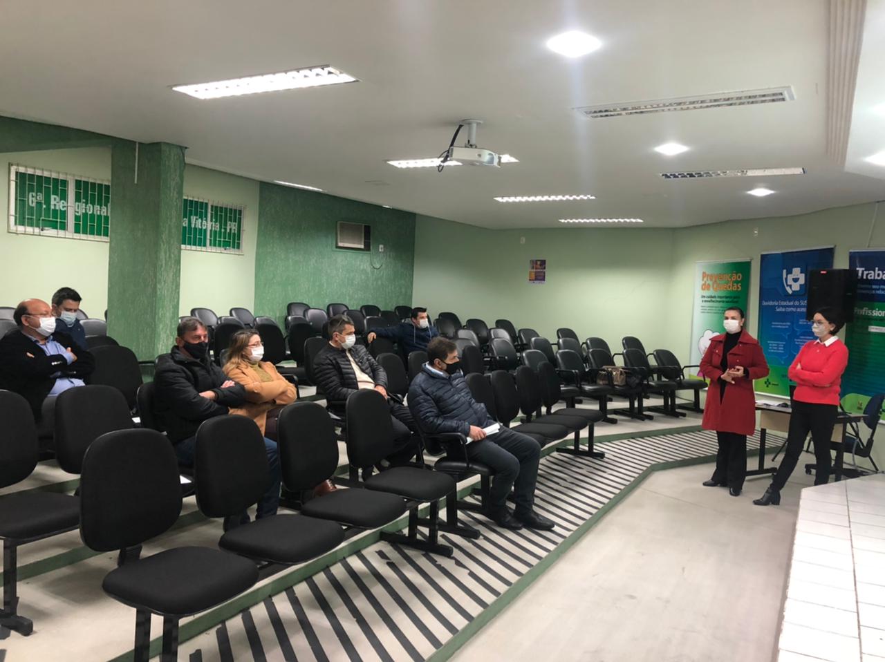 Prefeito de General Carneiro participa de reunião na Amsulpar