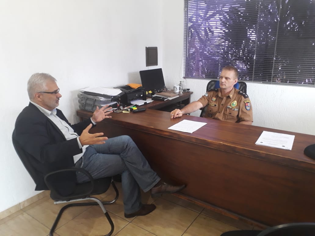 PREFEITO GAÚCHO SE REUNE COM COMANDANTE DA PM PARA DISCUTIR SEGURANÇA PÚBLICA EM GENERAL CARNEIRO