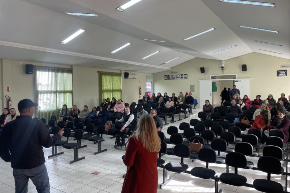 Secretaria de Assistência Social e Conselho dos Direitos da Pessoa com Deficiência realizam 1º Ação de Prevenção e Conscientização às Deficiências.