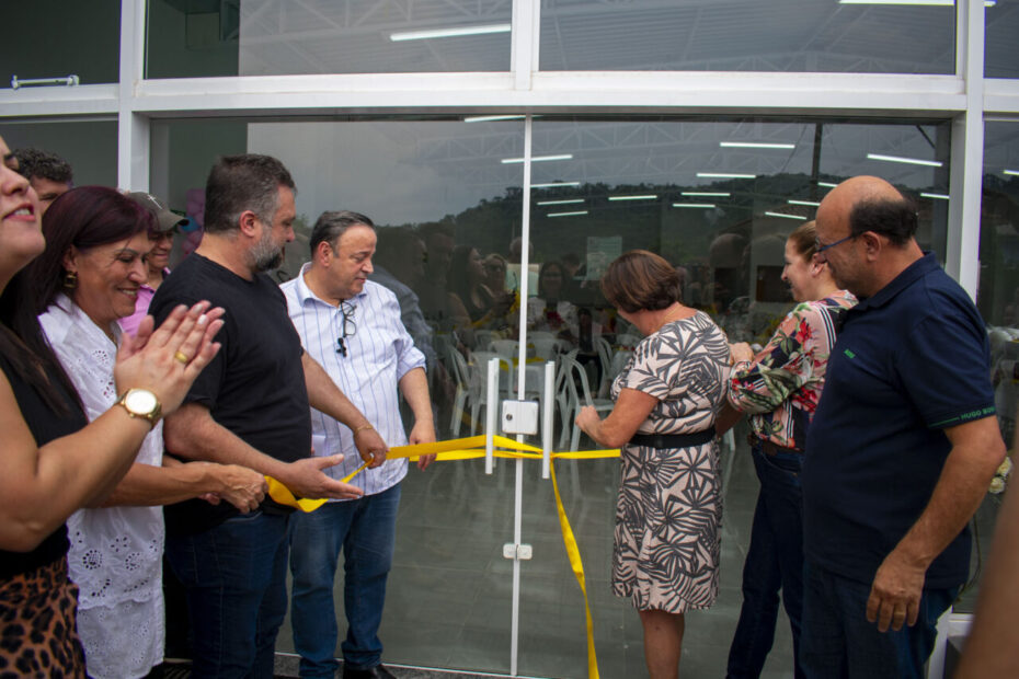 Prefeitura de General Carneiro inaugura o Centro de Convivência do Idoso.