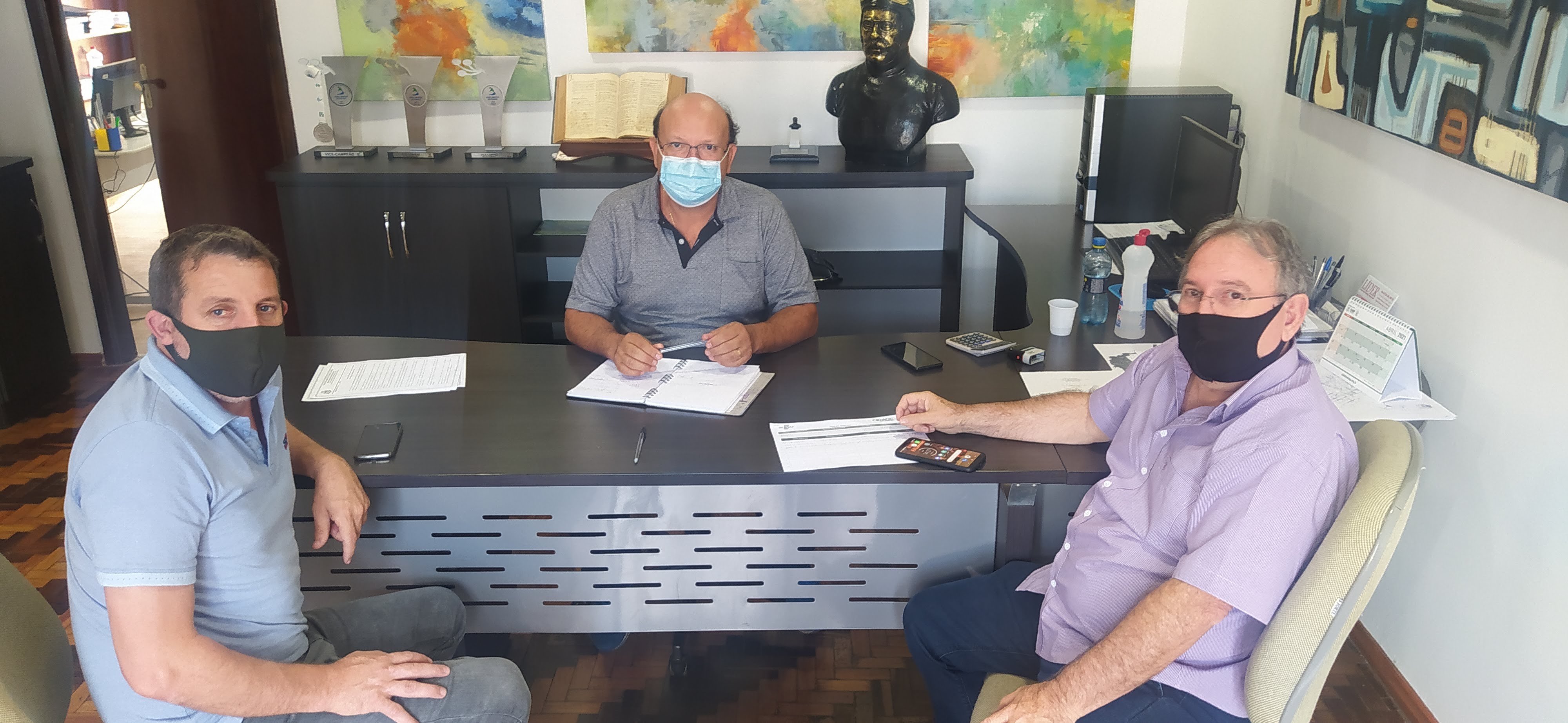Apresentação da nova lei de licitações pelo SEBRAE