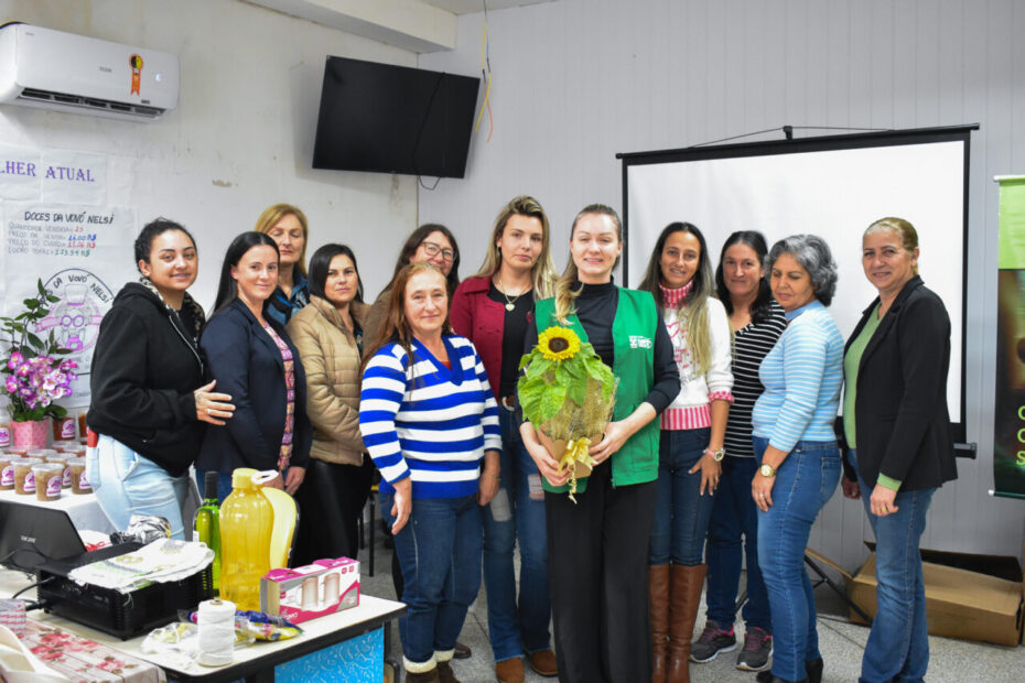 “É o início de uma nova jornada empreendedora”. Curso Mulher Atual se encerra e capacita mulheres para
