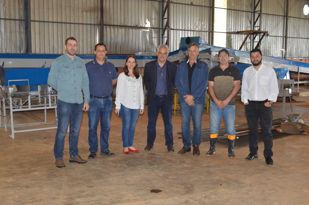 Prefeitura incentiva a instalação da empresa Agro Furman em General Carneiro